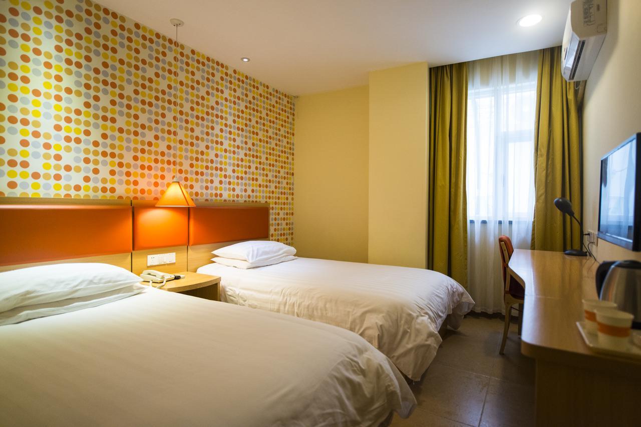 Home Inn Shanghai Daning International Guangzhong Road Circus City Exterior photo